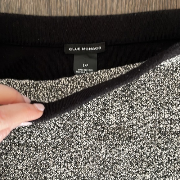 Club Monaco skirt - Picture 3 of 3